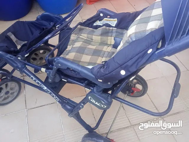 عرباية شارع توأم بحاله جيده جداً