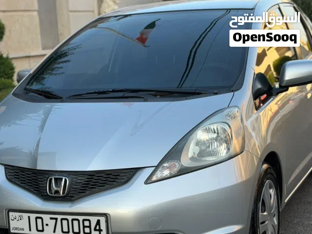 2009 هوندا جاز Standard