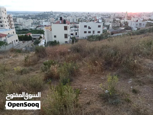 قطعة مرتبة للبيع أو التبديل على شقق