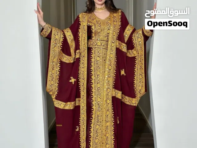 لبسة راقيه من مصممه عمانية