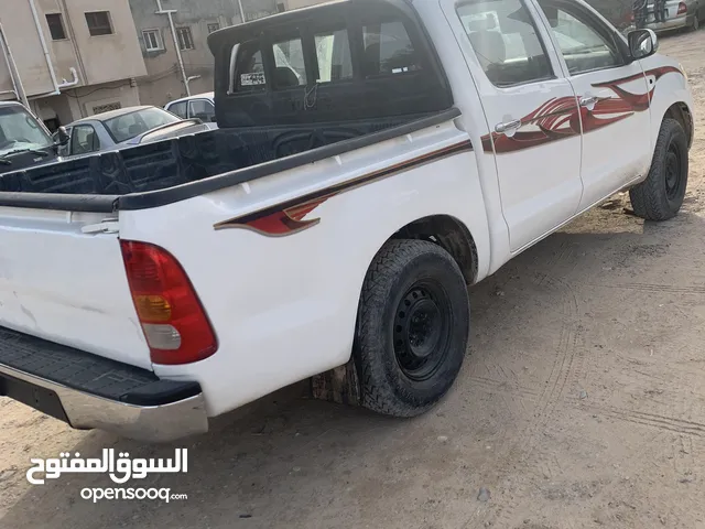 Used Toyota Hilux in Tripoli