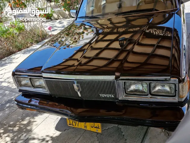 Used Toyota Crown in Al Dakhiliya