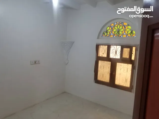 5 m2 3 Bedrooms Apartments for Rent in Sana'a Hayel St.