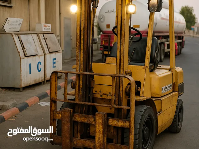 للبيع رافعه شوكيه ميتسوبيشي 1.5طن بجده الخمره