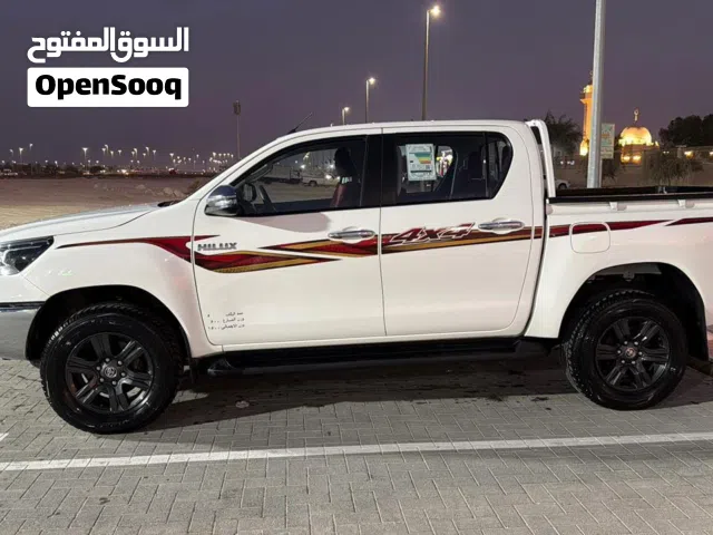 Used Toyota Hilux in Abu Dhabi