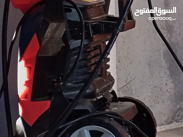 مكينة تنظيف السيارات