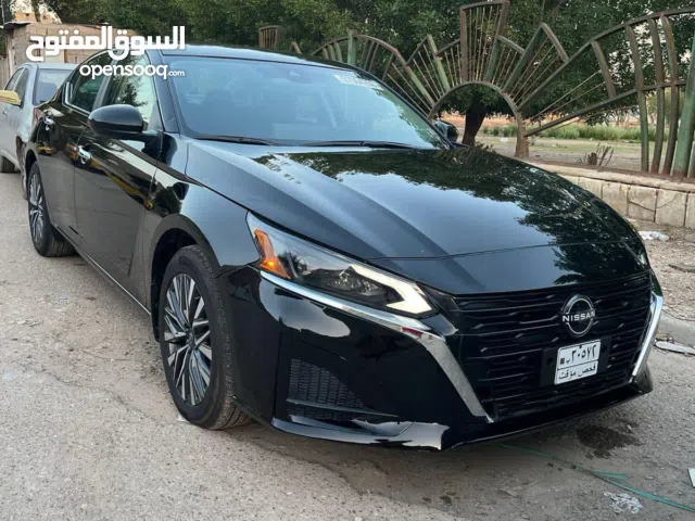 نيسان التيما 2023 مواصفات sv