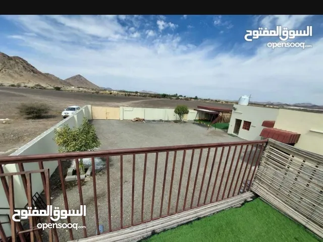 2 Bedrooms Chalet for Rent in Al Sharqiya Al Mudaibi