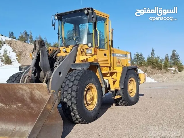 جرافة للايجار كافات أعمال الحفريات