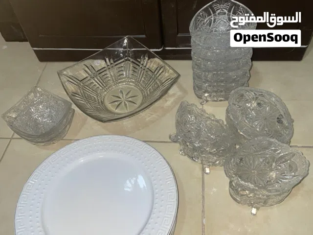 صحون / خزانة