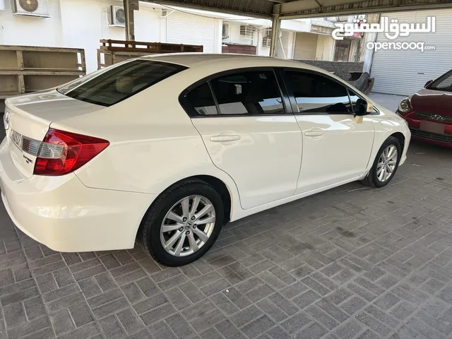 New Tyre’s and rims are installed Passing and insurance till September 2026