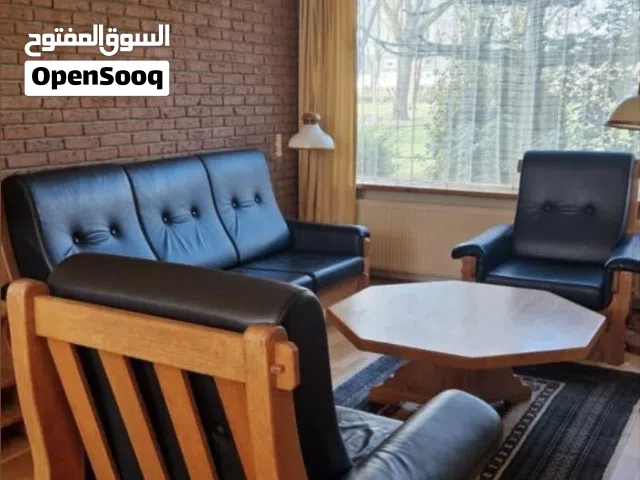 "صالون فاخر من خشب البلوط الأصلي المستورد من هولندا"