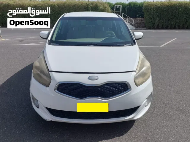 2014 كيا كارينز Prestige