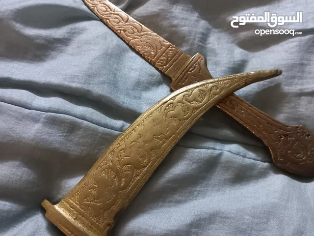 قطع نحاس للبيع