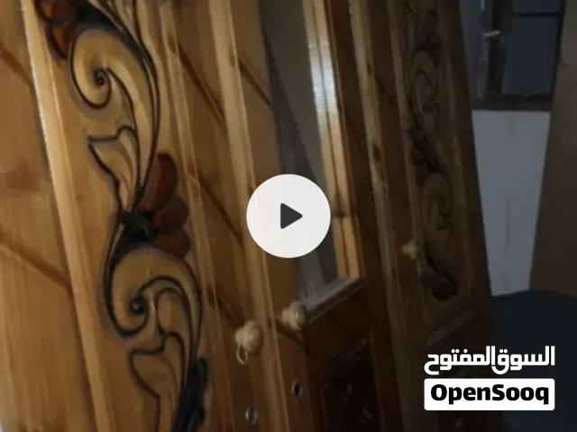 كبت سويدي ثلاث فردات