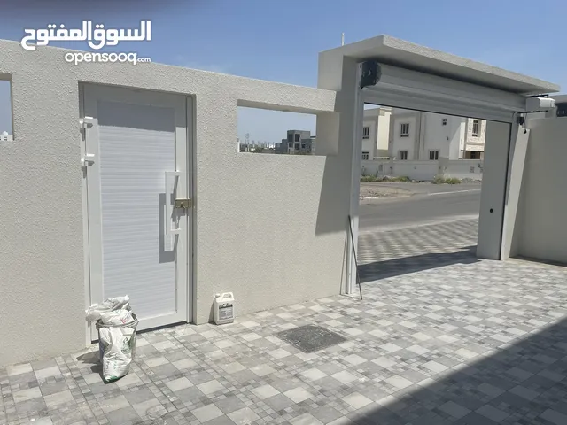 360 m2 More than 6 bedrooms Villa for Sale in Muscat Al Maabilah