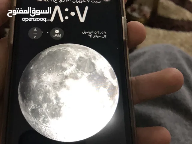 ايفون 11 للبيع أو للبدل على ايفون 12 مغير باك فقط وشخوط مش مئثره