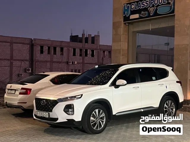 2020 هيونداي سنتافي Standard