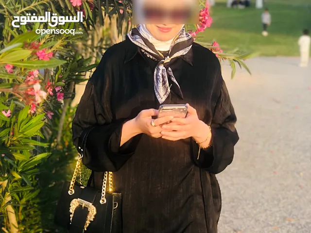 ثلاثة قومات للبيع مستعجل