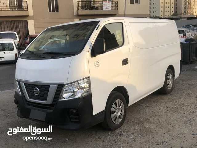 للبيع باص مقفل نيسان اورفان جير عادي 2021 أبيض الداخل رصاصي جام اتوماتيك مكيف