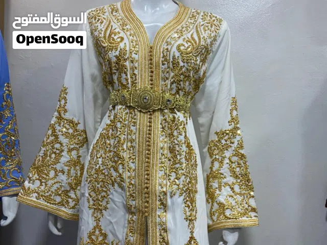 تكاشط للبيع