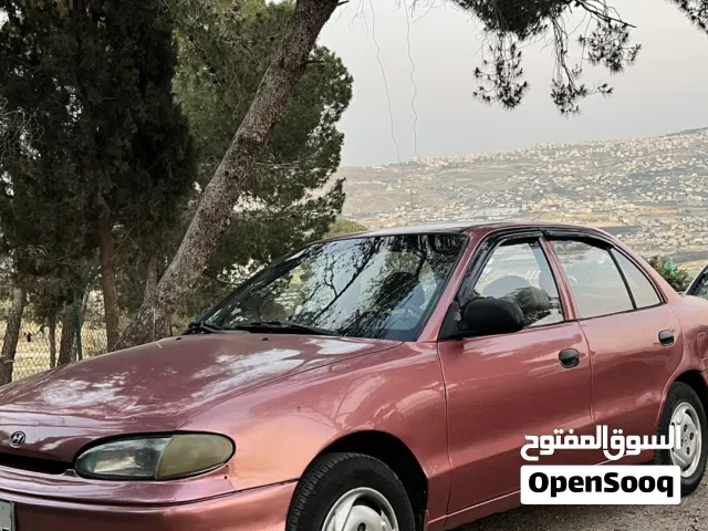1995 هيونداي اكسنت GLS