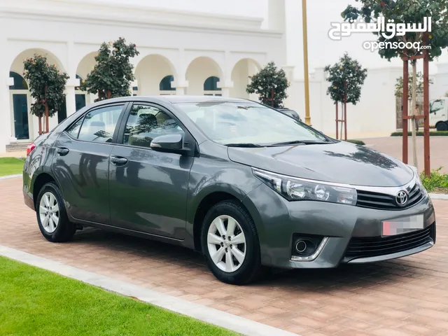 Toyota Corolla 2.0 2015 model family used car for sale