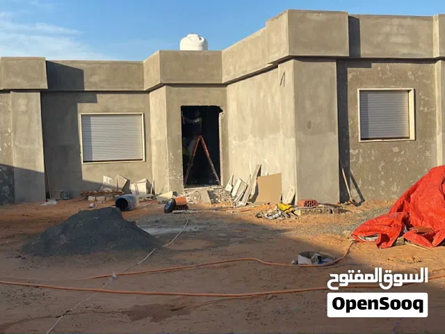 115 m2 2 Bedrooms Townhouse for Sale in Tripoli Tajura