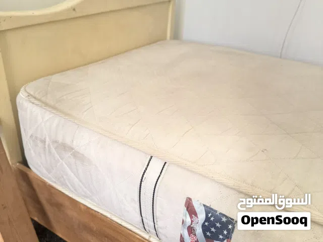 فرشة سرير امريكية مع سرير مفرد الثنين بسعر 35jd