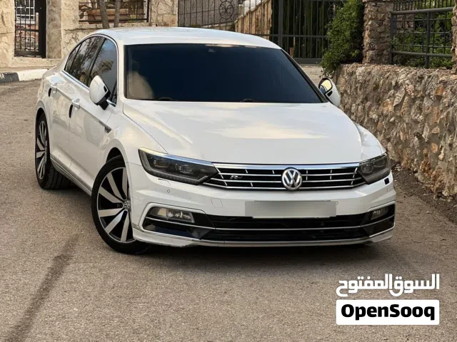 باسات B8 .......