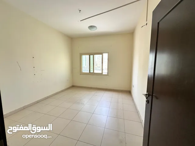 1800 ft 1 Bedroom Apartments for Rent in Sharjah Al Butina