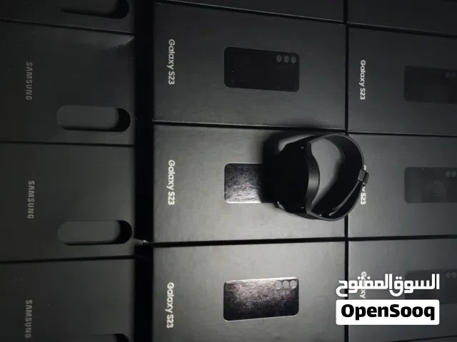 # Galaxy Watch 5 Pro تم تصميم هذه الساعة خصيصاً للمغامرين والرياضيين، حيث تجمع بين الهيكل شديد المتا