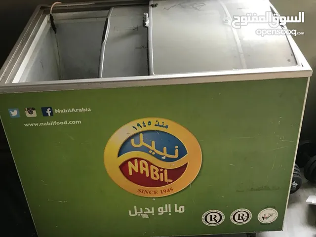 فريزر عرض مستعمل بحال الوكاله مع منشار لحوم