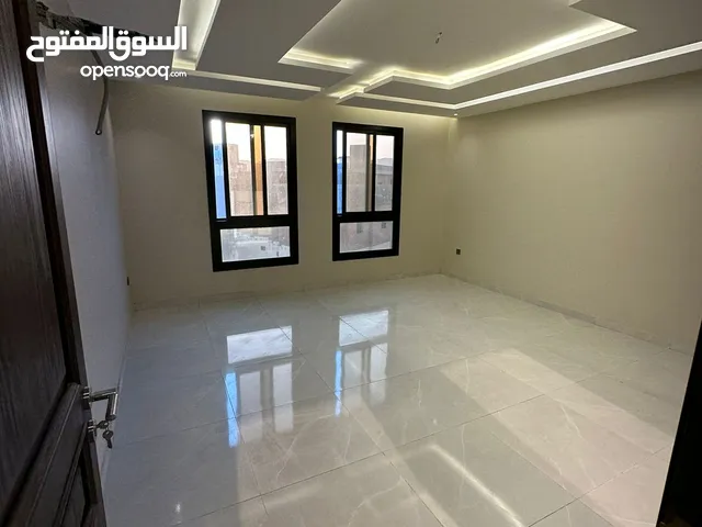 187m2 5 Bedrooms Apartments for Rent in Mecca Ar Rawabi