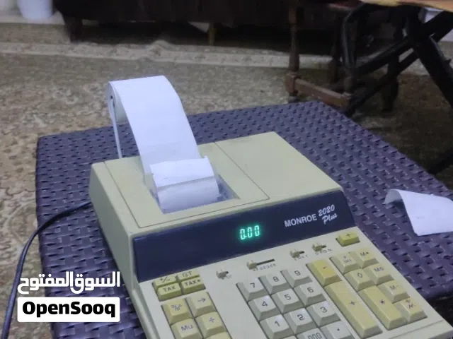 اله حاسبه انتيكه+ طباعه فوريه محتاجه حبر