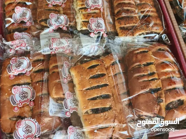 حلويات حجوت بأصناف عديده  باسعار مميزه اطعم مميز جدا يناسب سوبر ماركات و مولات و الافراح