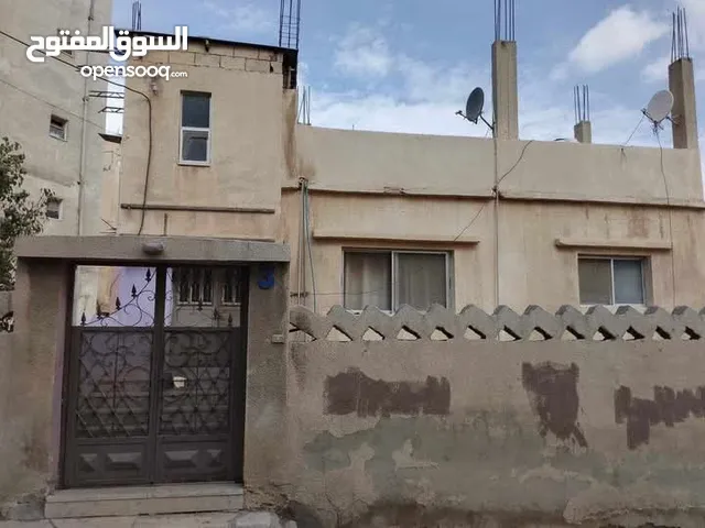 400 m2 More than 6 bedrooms Townhouse for Sale in Amman Marka Al Janoubiya