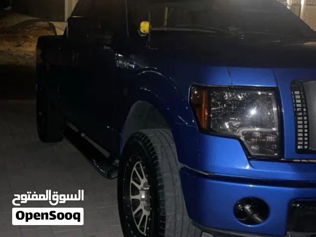 Ford F150xl.