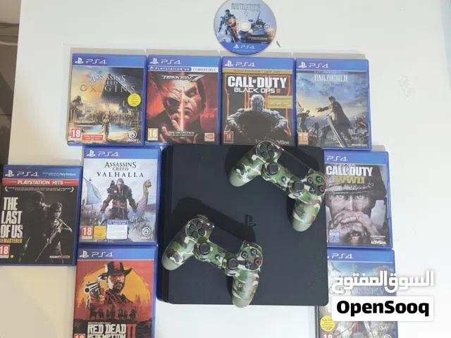 Ps4 1 terabyte cd with 2 controllers