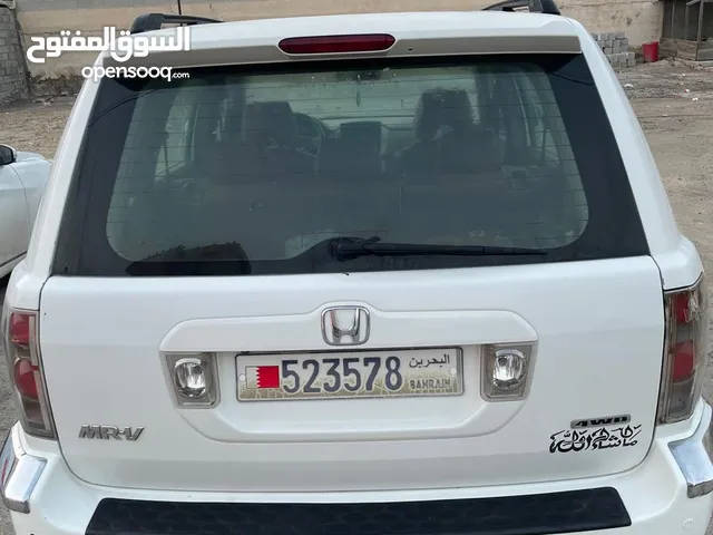 Used Honda MR-V in Central Governorate