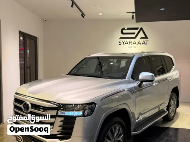 Land cruiser GXR V6 4.0