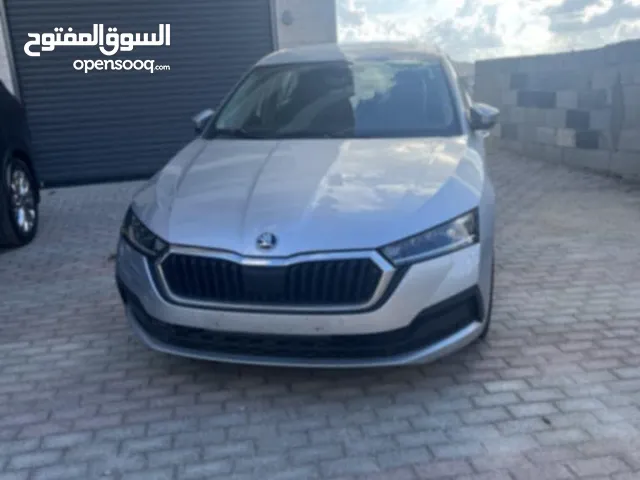 سكودا اكتافيا