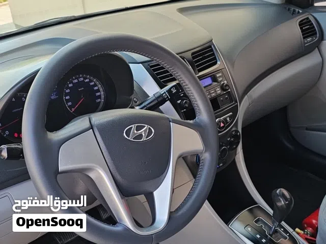 2016 هيونداي اكسنت GLS