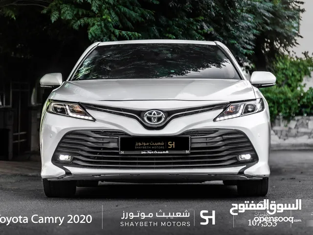 Toyota Camry Gle 2020 Hybrid