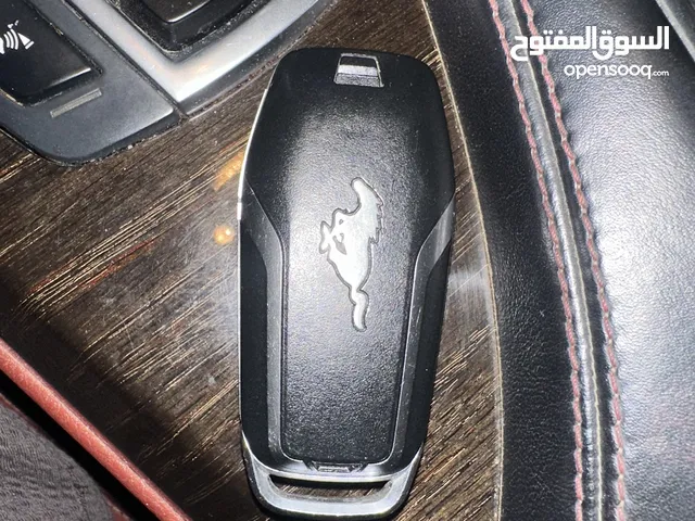 مفتاح موستانج