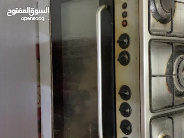 فرن طبخ على الغاز