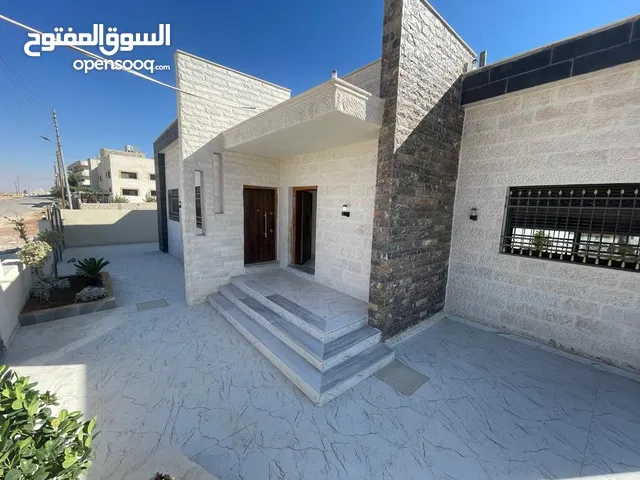 250 m2 3 Bedrooms Villa for Sale in Amman Jawa