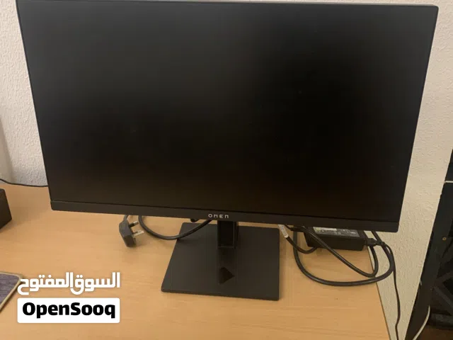 23.8" HP monitors for sale in Al Khobar