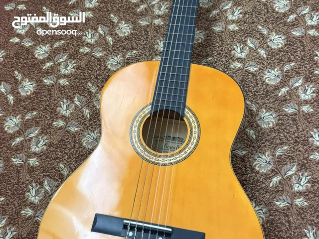 جيتار شبه جديد السعر 45 دينار
