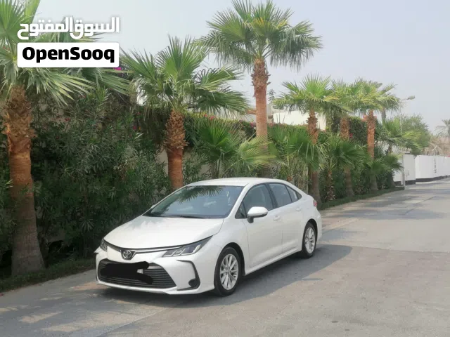 للبيع سيارة تيوتا 2.0  مديل 2023 ضمان الوكالة